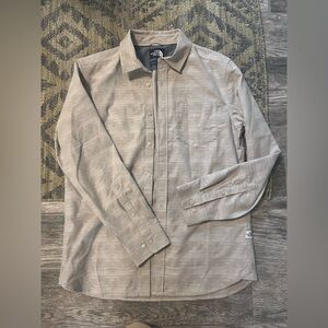The North Face Men's Button-Down Shirt in Light Taupe Aztec Print - NWOT